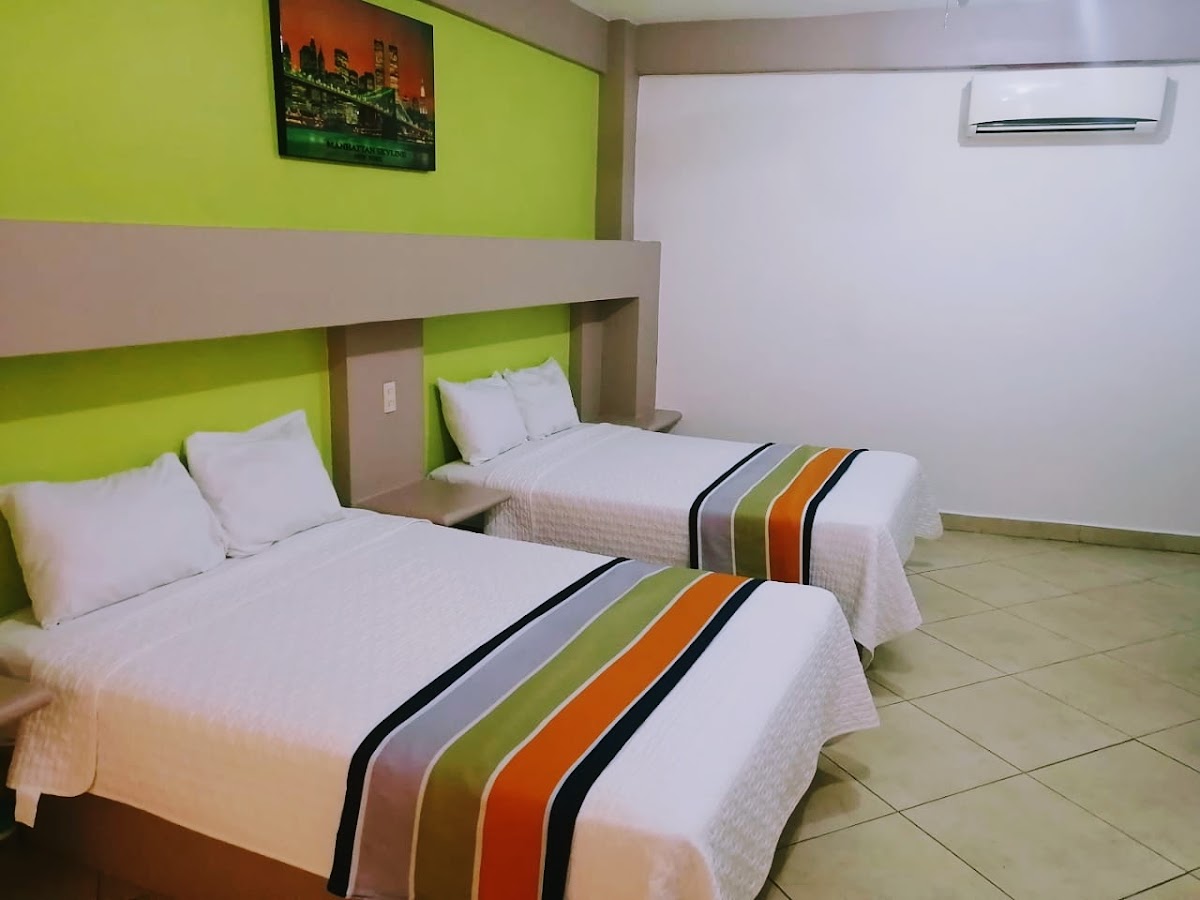 HB Hotel Boulevard Tezonapa photo 2