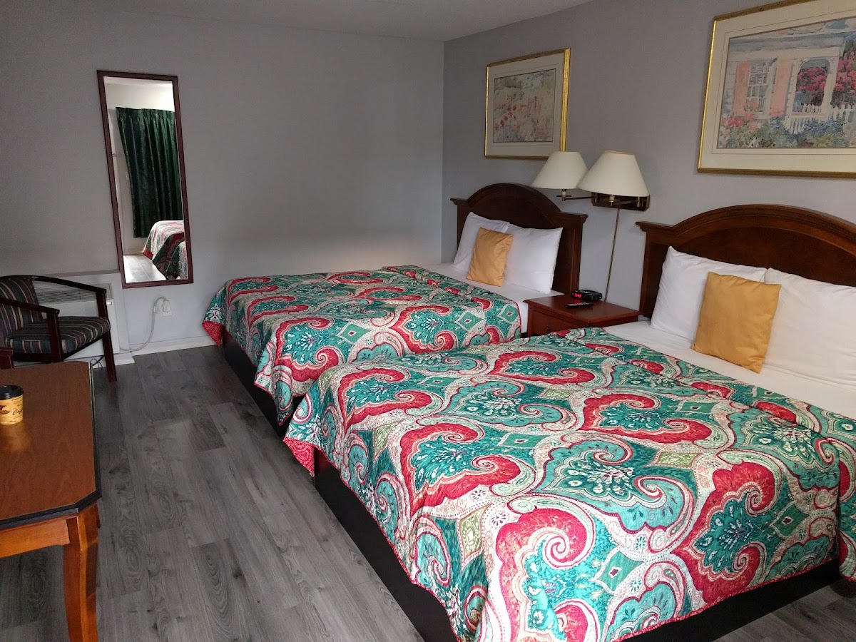 CJS Inn photo 2