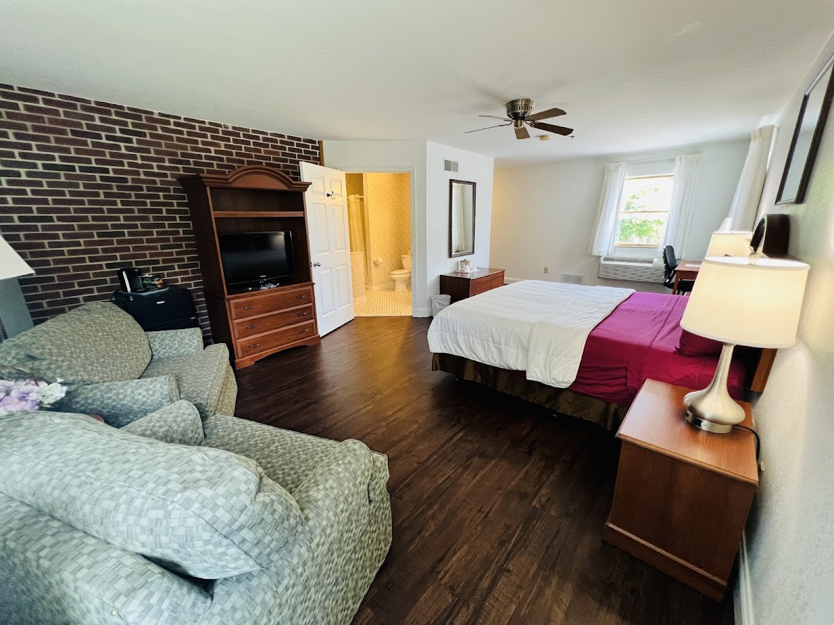 Inn at Cemetery Hill photo 2