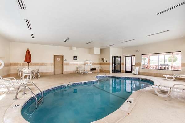 Comfort Suites Lawton Near Fort Sill photo 3