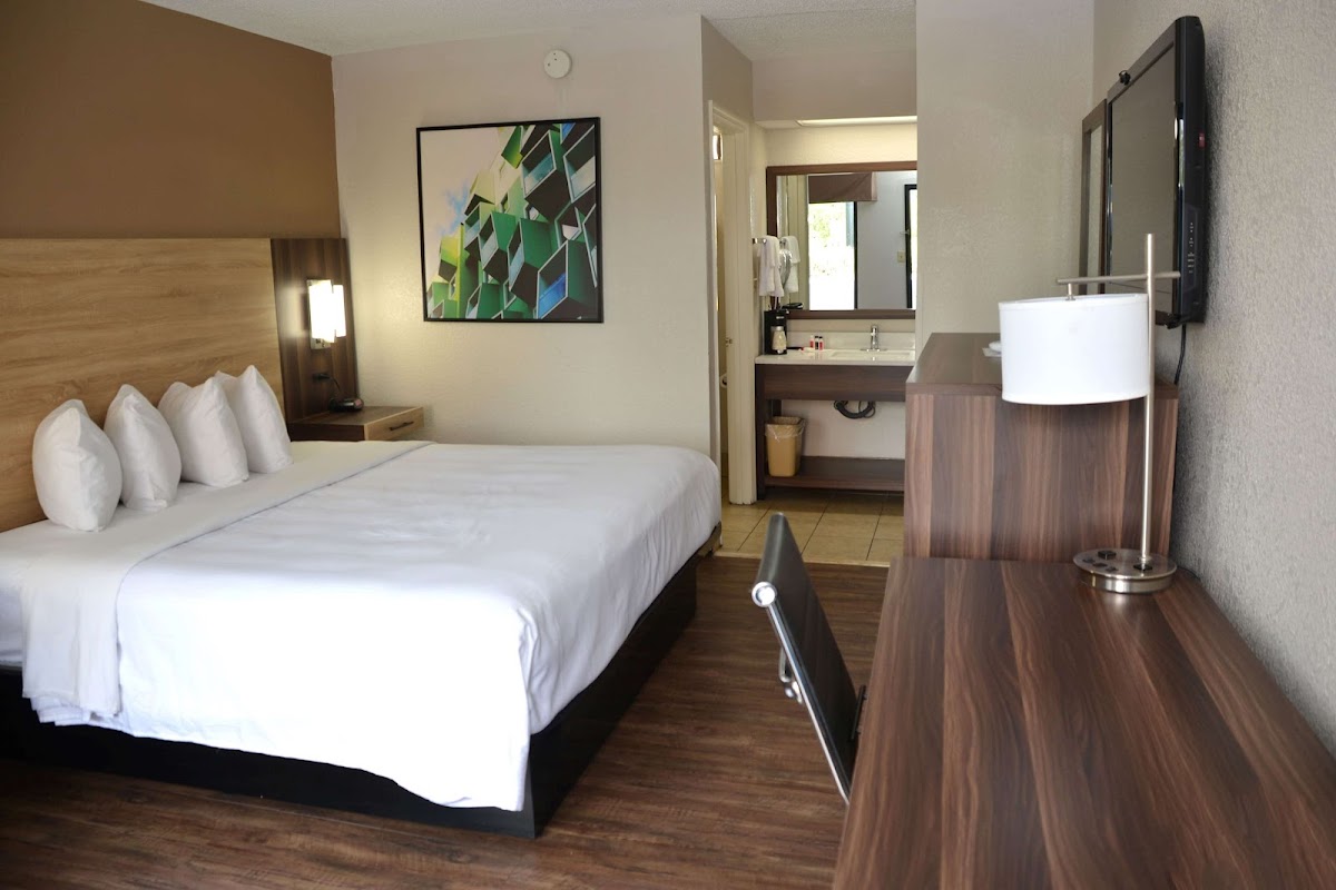 Baymont by Wyndham Santee photo 2