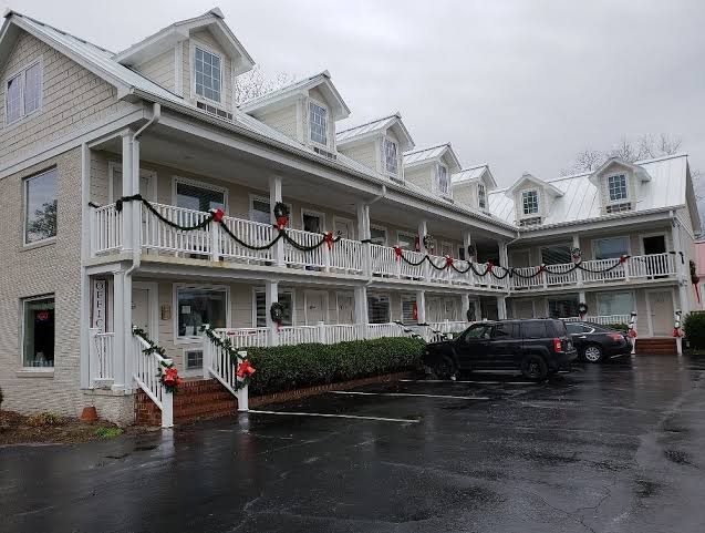 River Neuse Suites