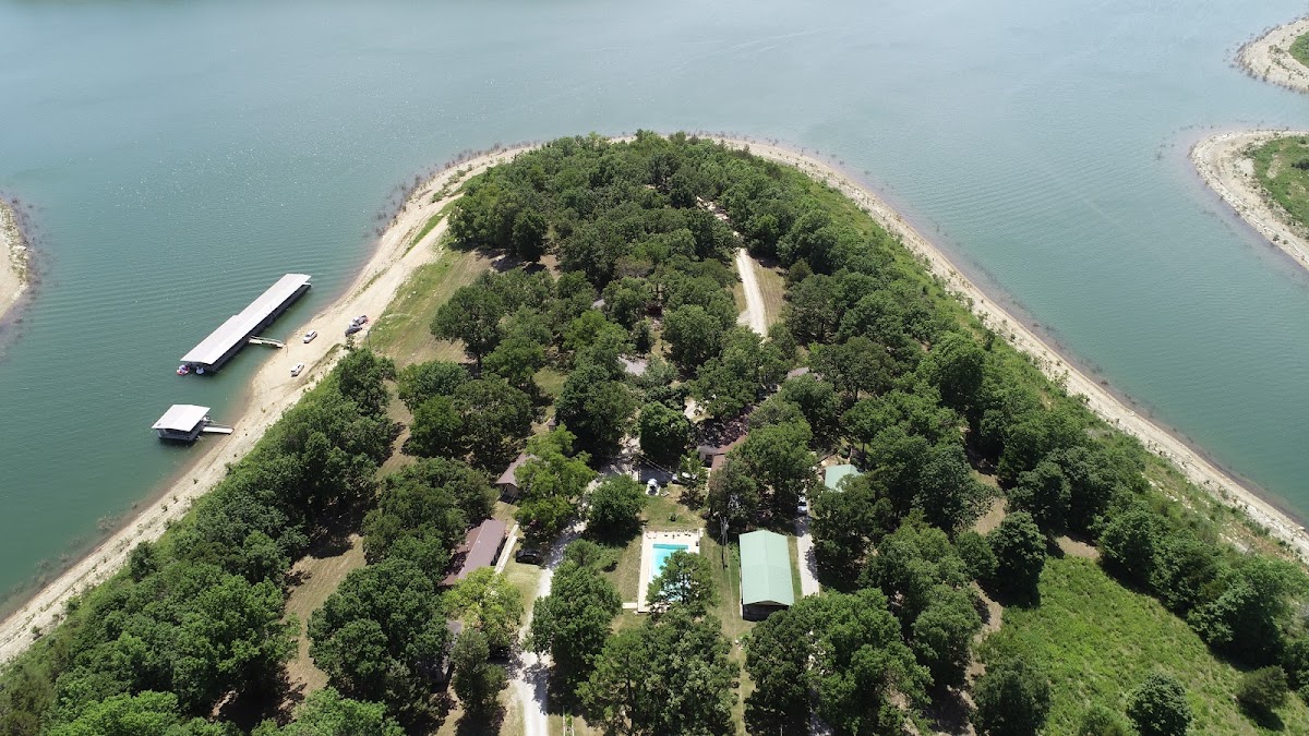 Pinders Resort