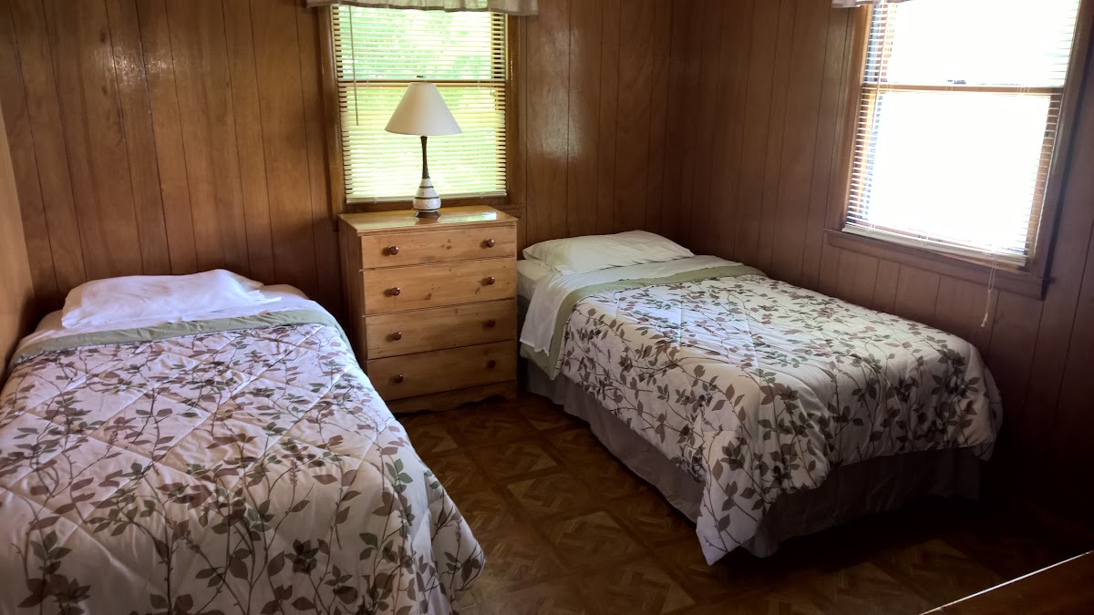 Pinders Resort photo 2