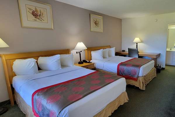 Ramada by Wyndham & Suites Warner Robins photo 2