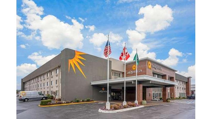 La Quinta Inn & Suites by Wyndham Seattle Federal Way