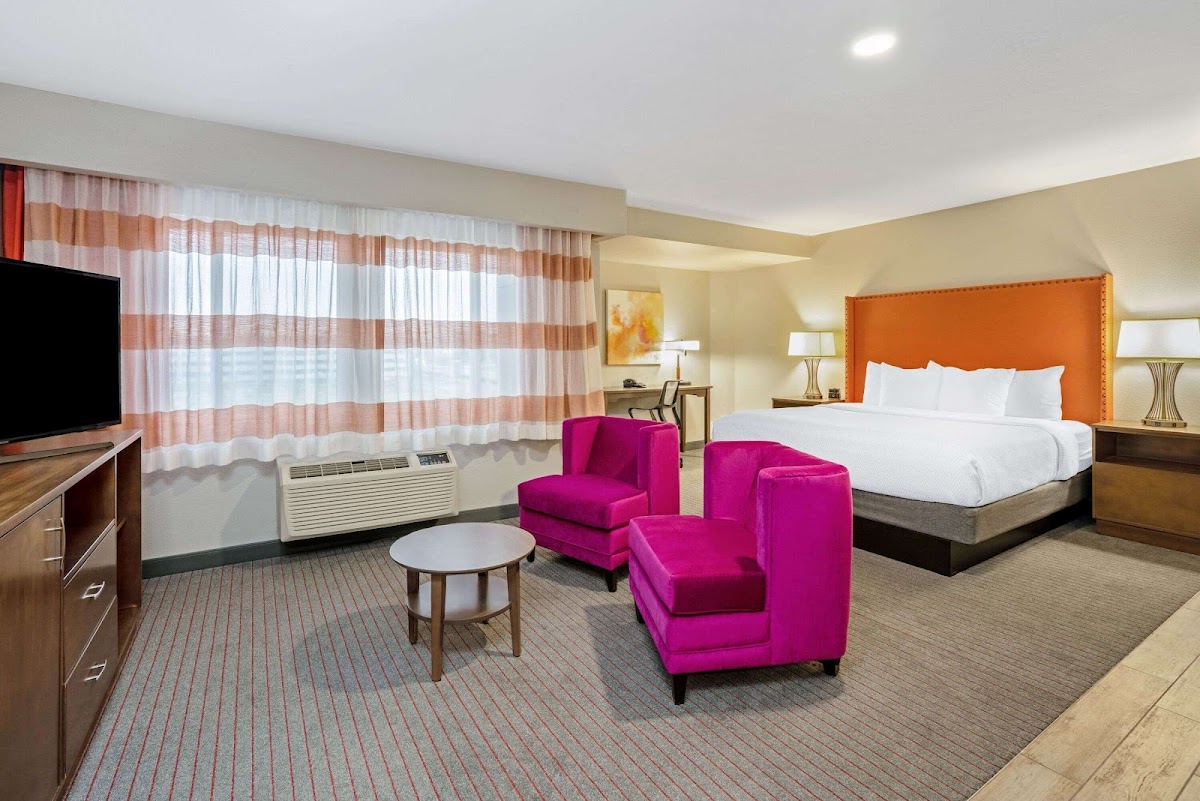 La Quinta Inn & Suites by Wyndham Seattle Federal Way photo 2