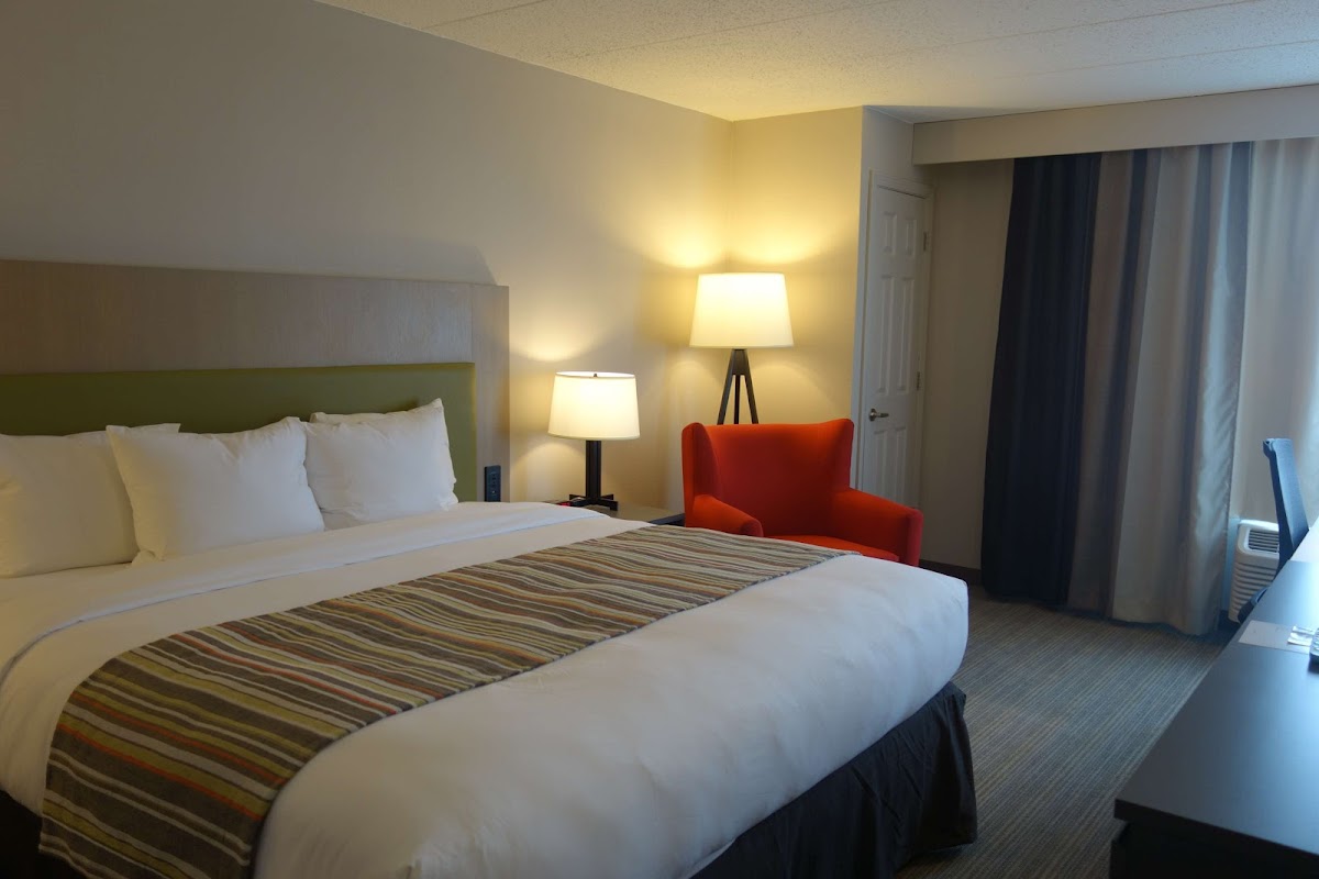 Country Inn & Suites by Radisson, La Crosse, WI photo 3