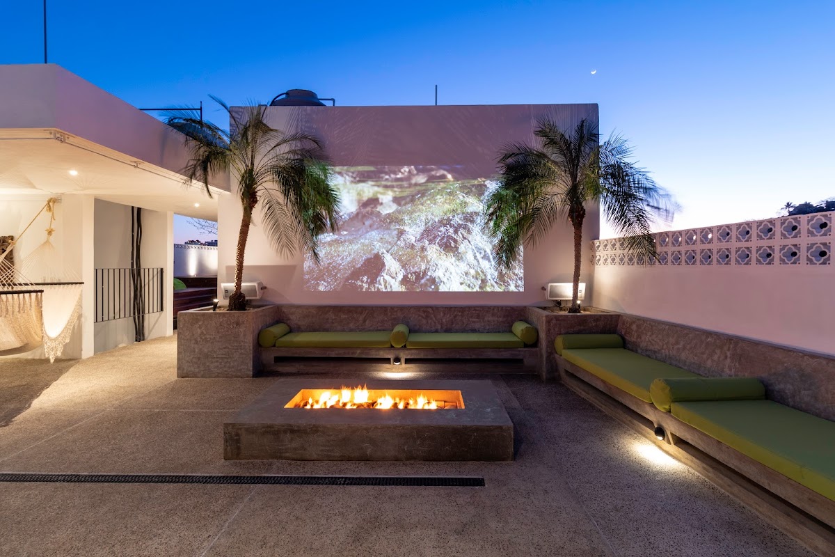 Cuale Condos photo 3