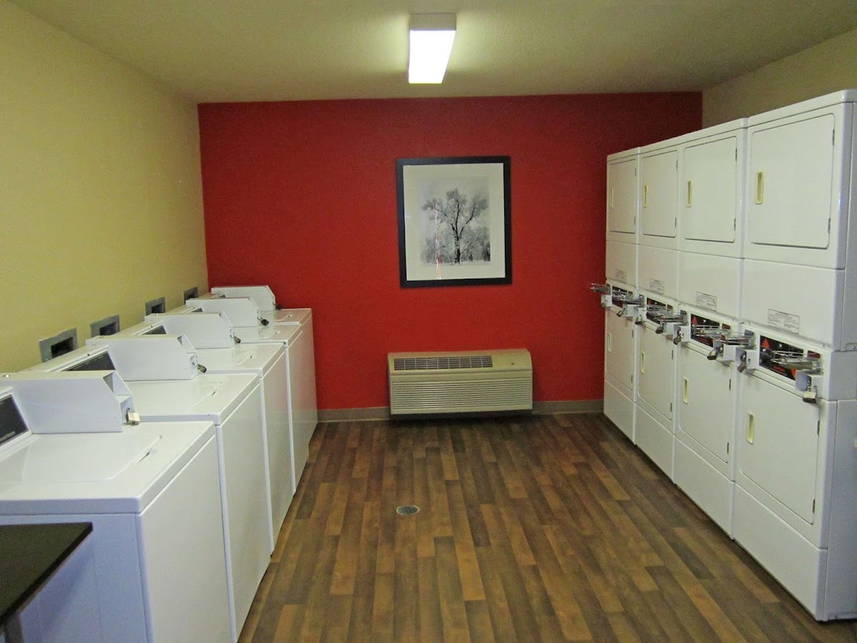 Extended Stay America Suites- Orange County - John Wayne Airport photo 3