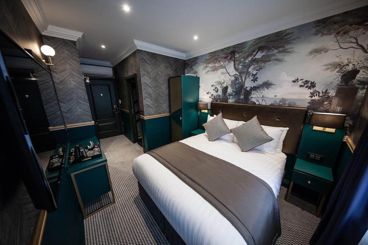 The Portico Hotel London