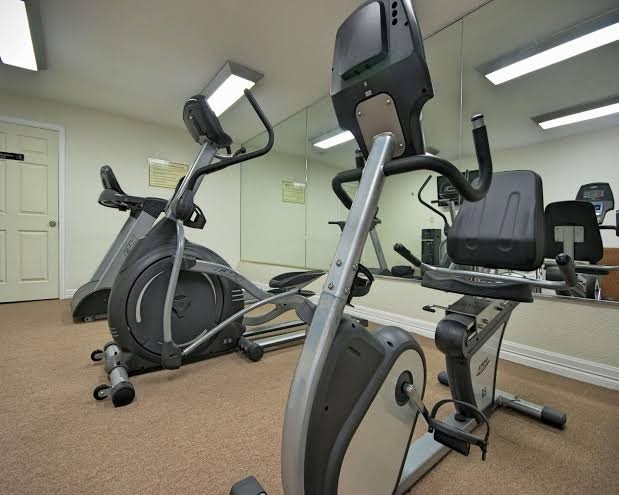 Americas Best Value Inn Kingsville photo 3