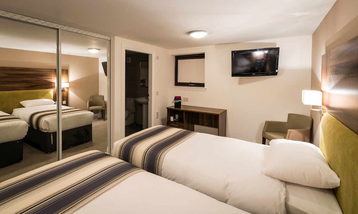 Livingston Lodge Hotel photo 2