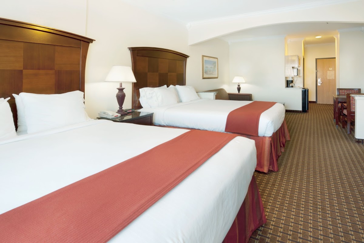 Holiday Inn Express & Suites South Padre Island by IHG photo 2