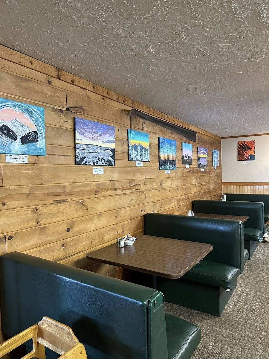 Eureka Lodge photo 3
