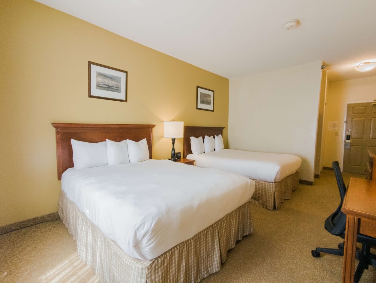 Country Inn & Suites by Radisson, Marion, OH photo 2