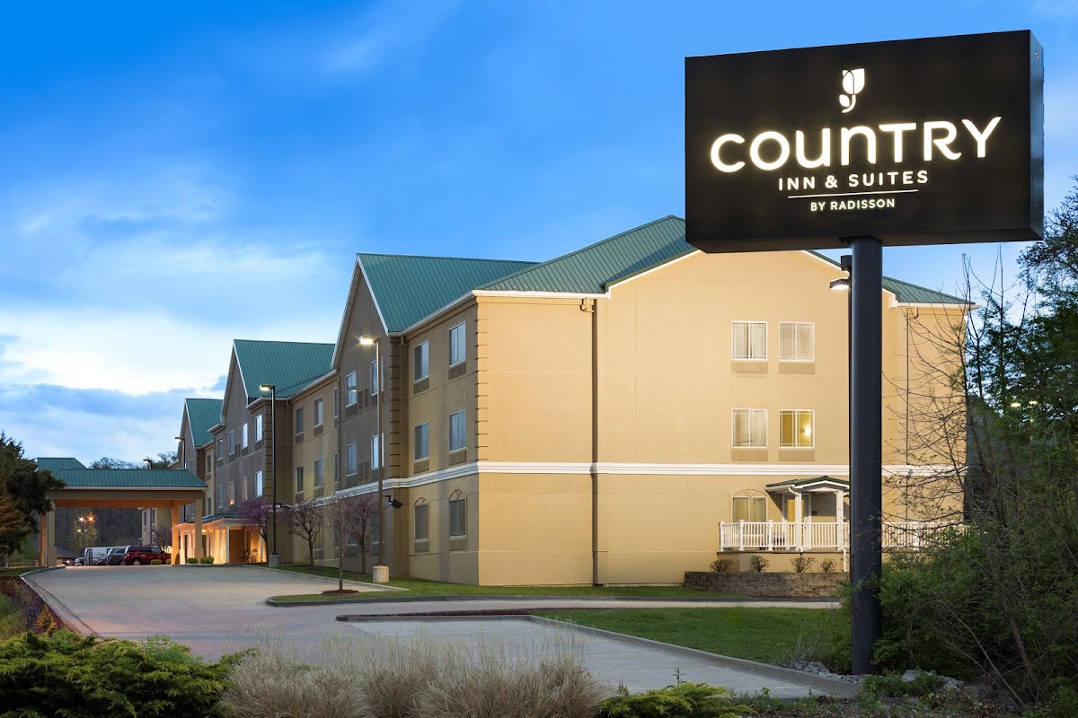 Country Inn & Suites by Radisson, Columbia, MO