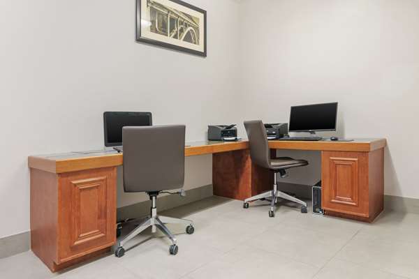 Country Inn & Suites by Radisson, Columbia, MO photo 3