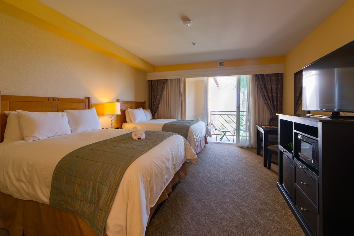 Grand Pacific Palisades Resort photo 2