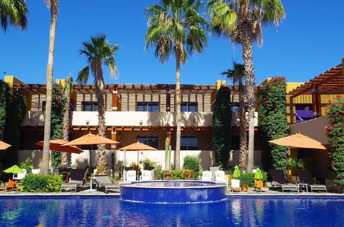 Los Patios Hotel