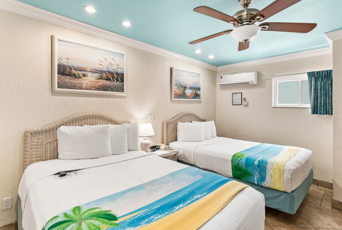 Bay Palms Waterfront Resort photo 2