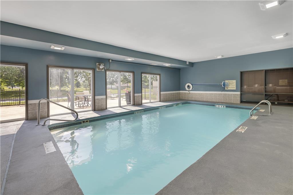 Best Western Plus Lee's Summit Hotel & Suites photo 3