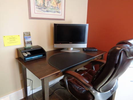 Deh Cho Suites photo 3