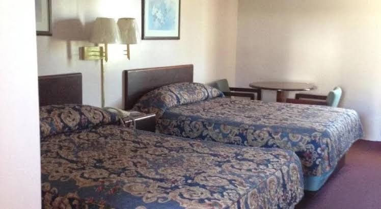 David Crockett Motel photo 2