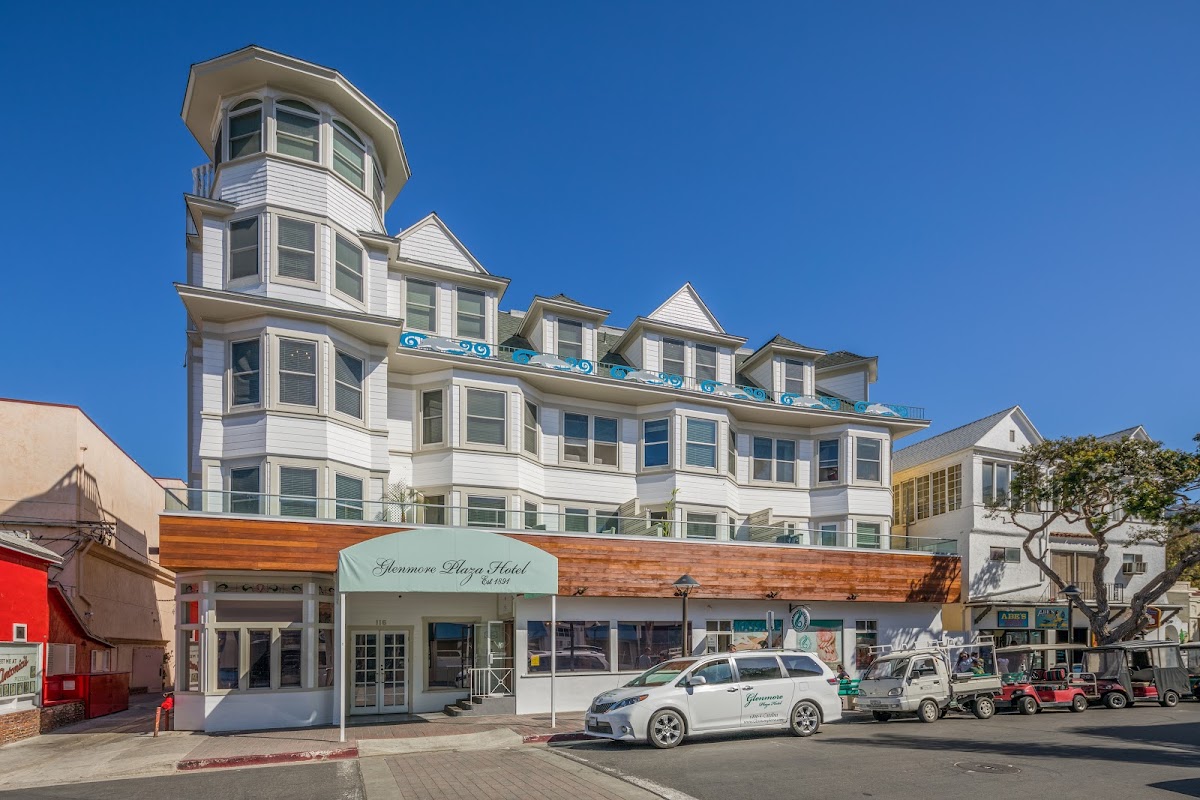 Glenmore Plaza Hotel