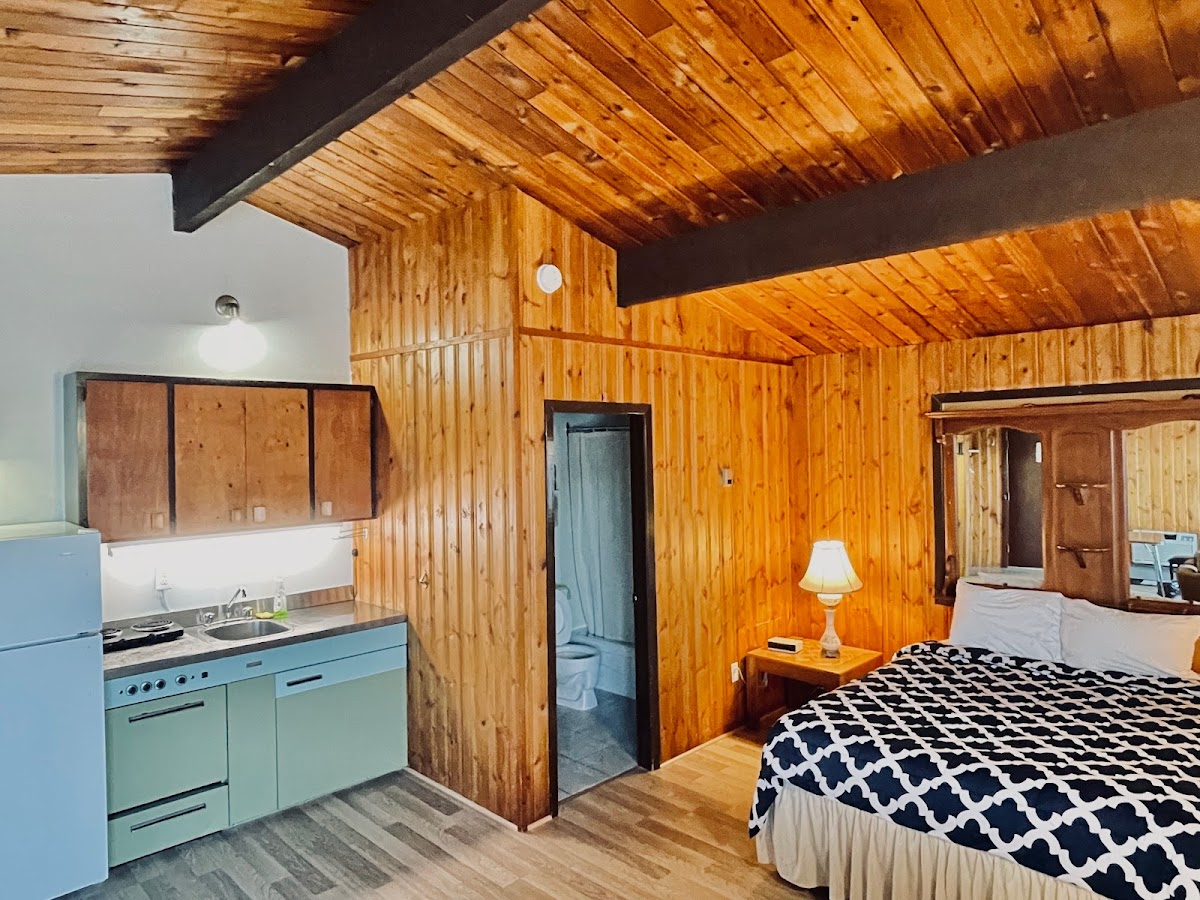 Pembina River Inn Ltd photo 3