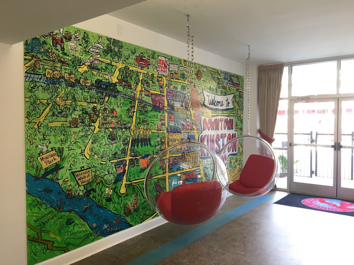 Mother Earth Motor Lodge photo 3