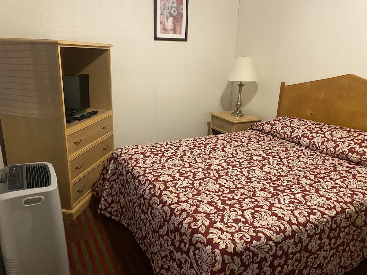 Fairmount Motel photo 2