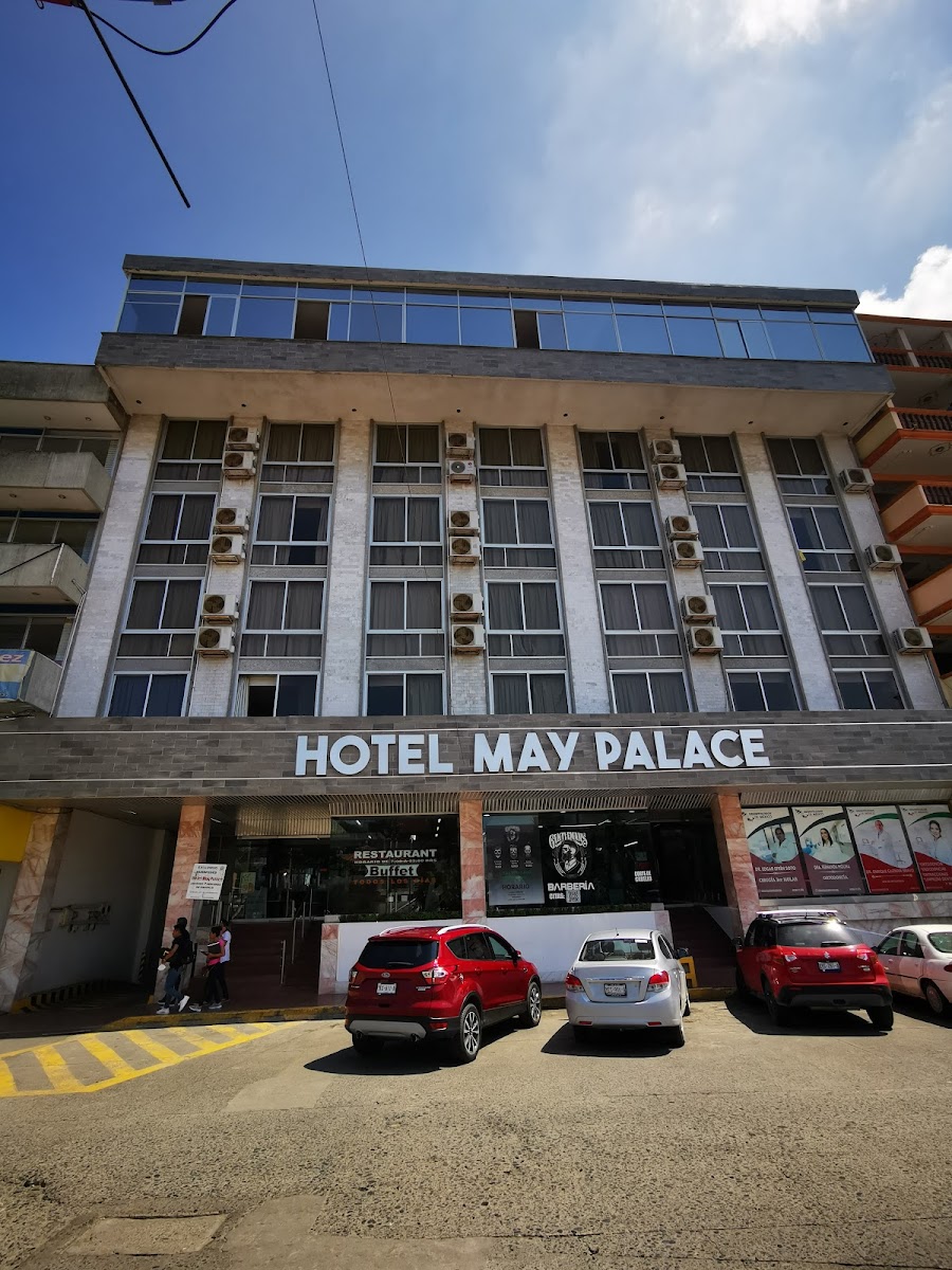 Hotel May Palace