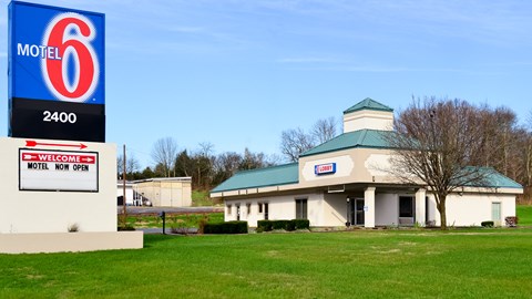 Motel 6 Pulaski, TN