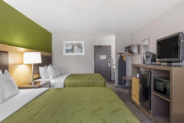 Quality Inn & Suites Delaware South photo 2
