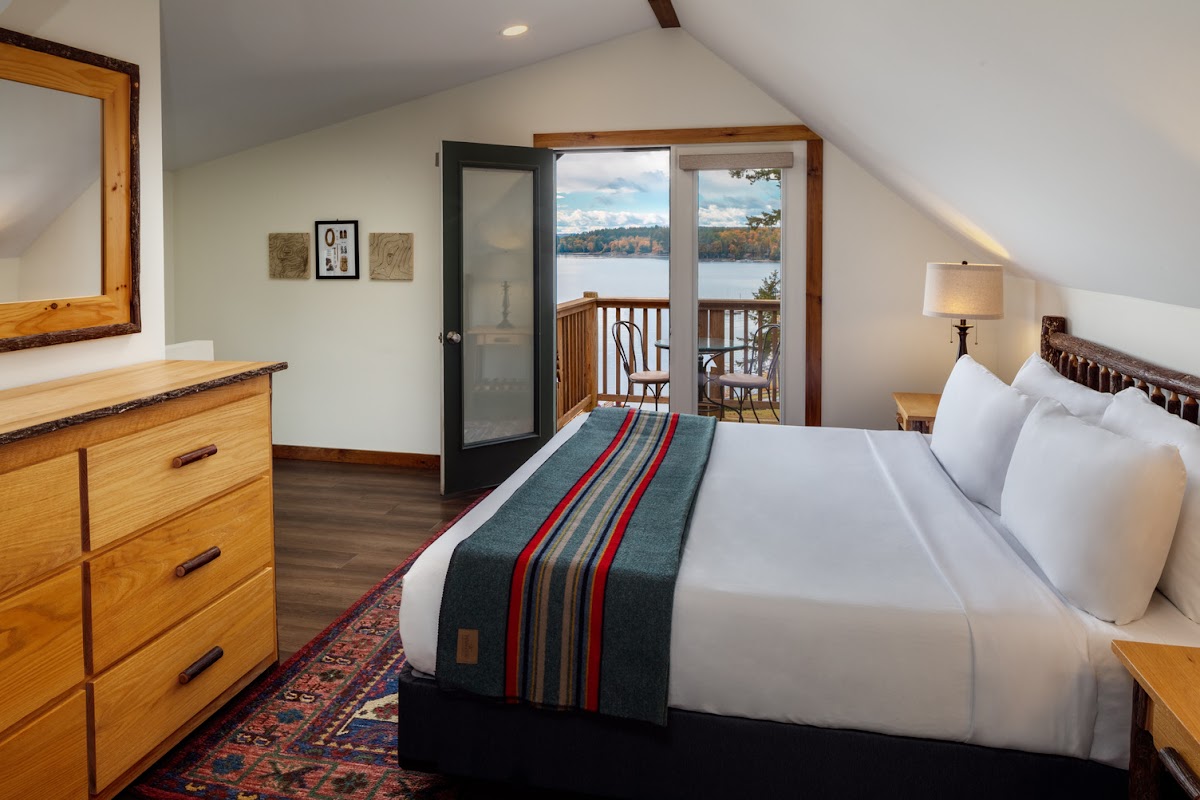 The Lodge at Schroon Lake photo 2