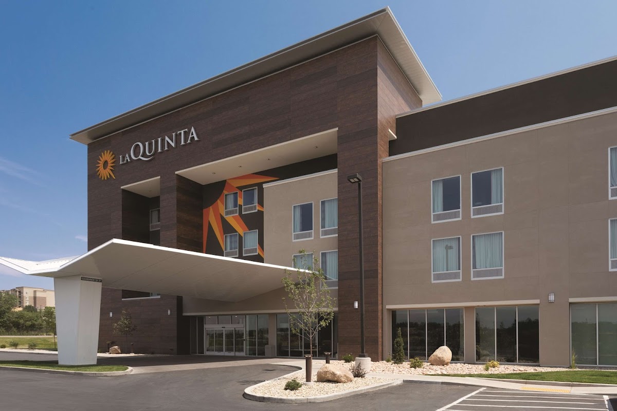 La Quinta Inn & Suites by Wyndham South Jordan