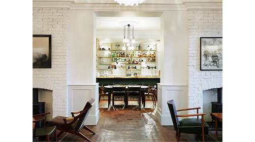 High Road House photo 3