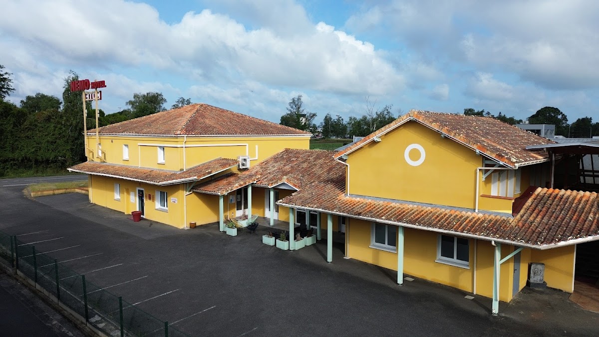 Hôtel Némo Aéroport Pau