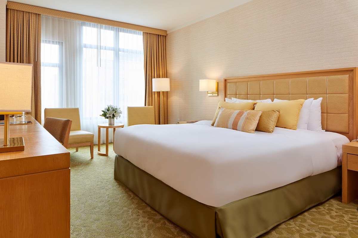 The Orchard Garden Hotel photo 2