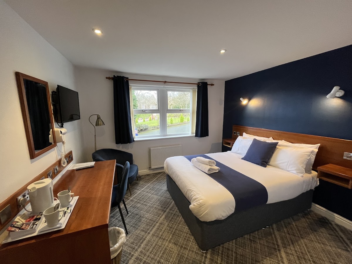 The Chase Hotel, Bar & Restaurant photo 2