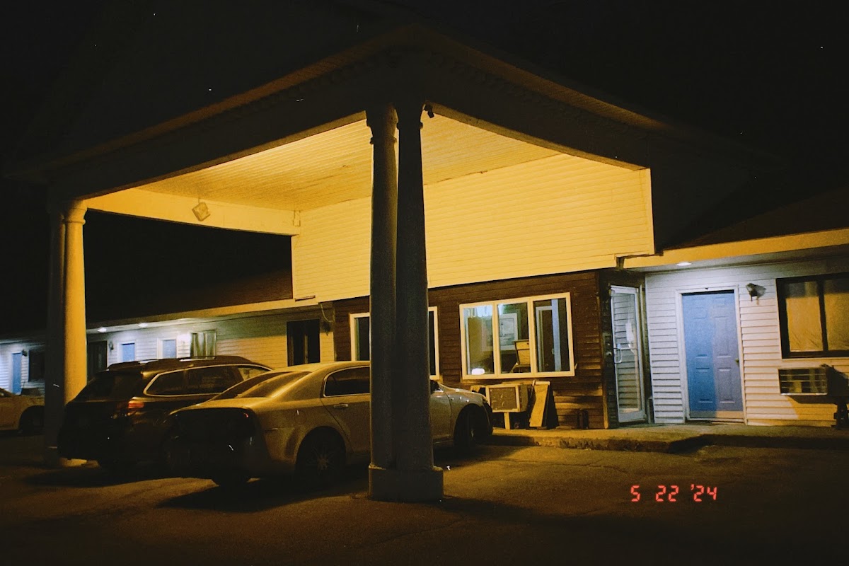 Lighthouse Inn