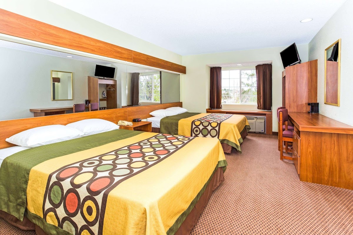 Super 8 by Wyndham Parker/SE Denver Area photo 2