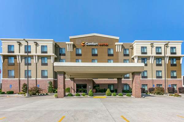 Comfort Suites Hopkinsville near Fort Campbell