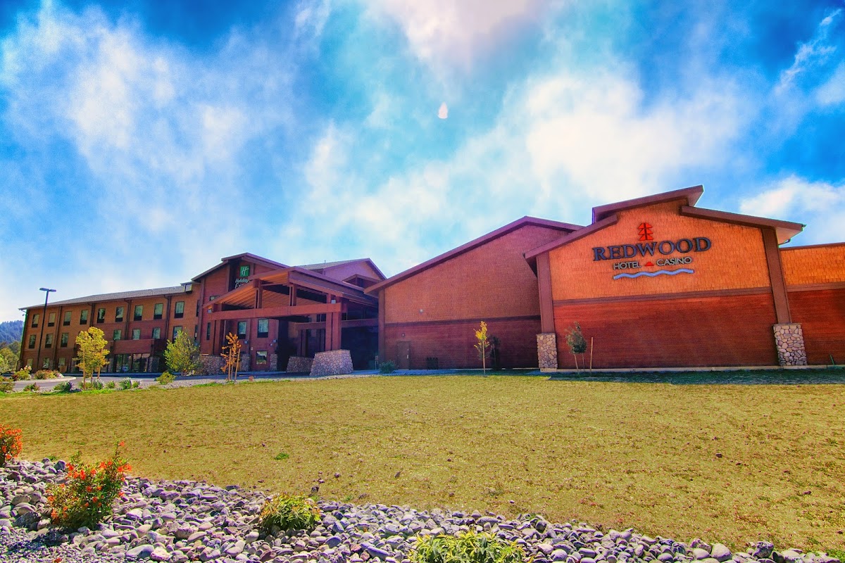 Redwood Hotel and Casino