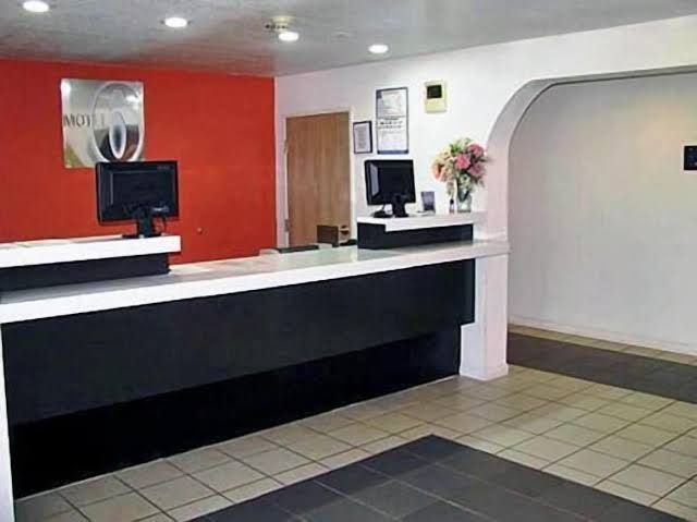 Motel 6 Mcalester, OK photo 3