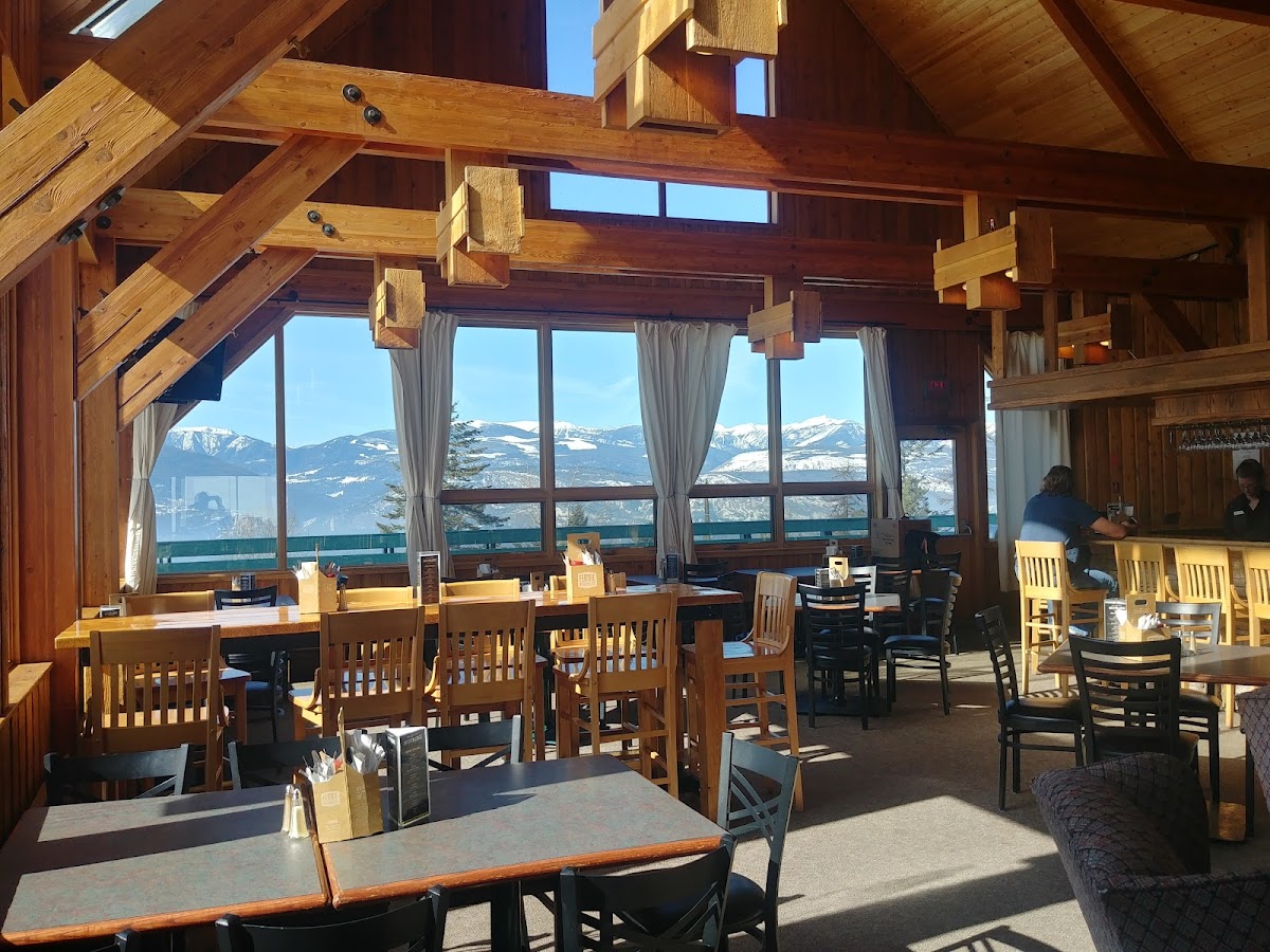 Fairmont Hot Springs Resort Ski Area photo 3