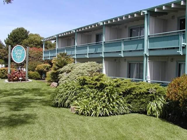 Coral Reef Inn & Suites