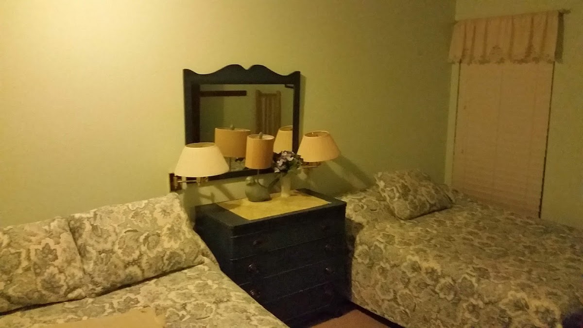 Smugglers Villa Resort photo 2