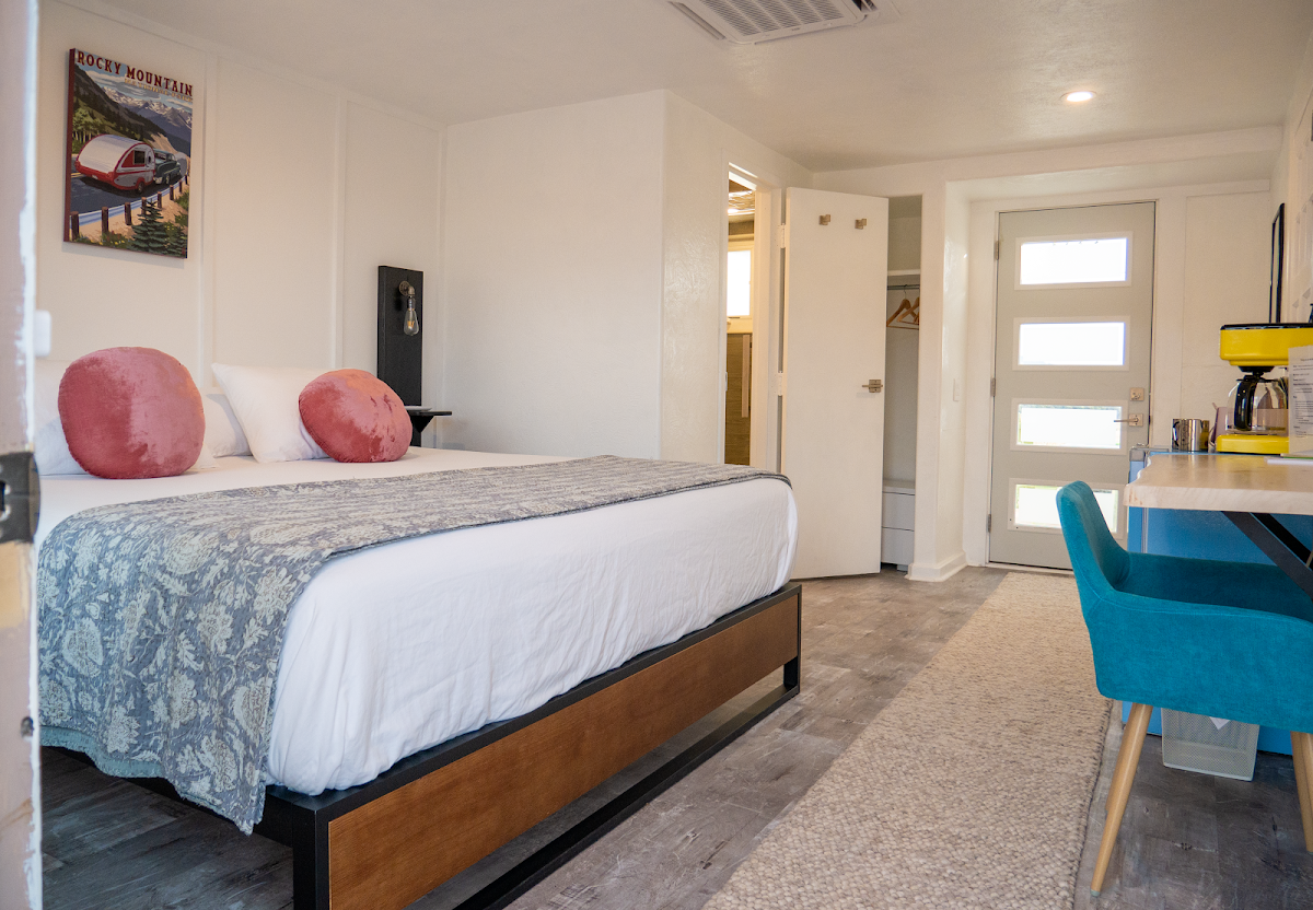 Little Canyon Inn photo 2